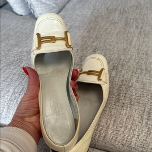 Salvatore Ferragamo Cream Loafers with Gold Detail
